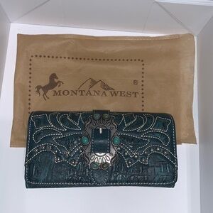 NWOT Montana West Wallet